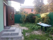 Сдам уютный дом в пригороде 10км.от Киева рядом лес,озеро,парк.Боярка