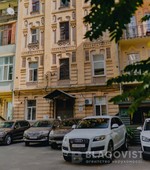 Четырехкомнатная квартира ул. Шота Руставели 29б в Киеве E-39351