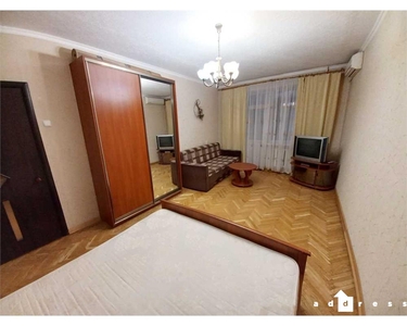 Купить 1-комнатную квартиру ул. Малая Житомирская 10, в Киеве на вторичном рынке за 106 000$ на Address.ua ID57368228