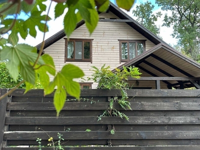 Оренда дерев'яного будиночку у Ворзелі