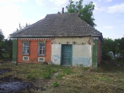 Дача Дом в 10 км от г. Миргорода с участком 40 соток земли