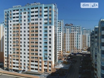 Продаж 3к квартири 860 кв. м на вул. Сергія Данченка 32А