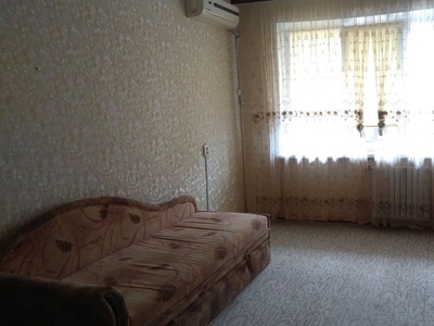 Продам 1-комнатную квартиру Центр район Сильпо