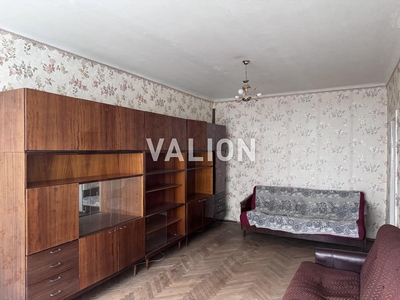 Продажа светлой 2-комнатной квартиры в тихом и уютном районе, расположенная на улице Василия Липковского.