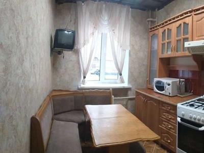 2-кімнатна квартира на вул. Миру (111852986)