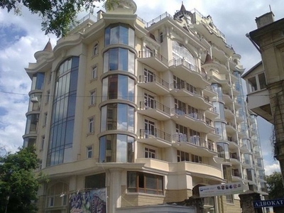 Продам квартиру 2 ком. квартира 98 кв.м, Одесса, Приморский р-н, Жуковского улица, 9