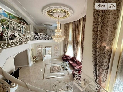 Продаж 3 поверхового будинку веранда і ділянкою на 20 соток, 350 кв. м, 7 кімнат, на вул. Олега Рябова