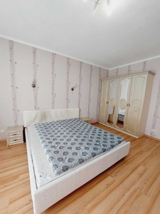Продажа 3-комнатной квартиры 109 м², Валерия Лобановского ул., 19 К1