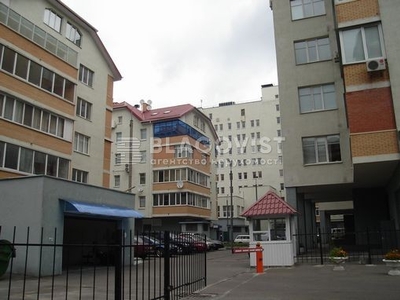 Шестикомнатная квартира ул. Деревлянская (Якира) 10а в Киеве G-675031