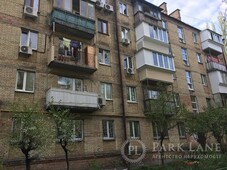 Продажа квартиры ул. Бастионная 16 в Киеве