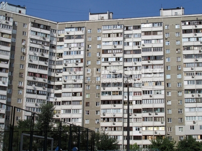 Трехкомнатная квартира ул. Ахматовой 17 в Киеве G-839670