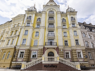 Продажа квартиры ул. Кожемяцкая 18 в Киеве