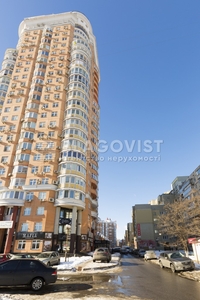 Четырехкомнатная квартира ул. Лукьяненко Левка (Тимошенко Маршала) 21 корпус 3 в Киеве G-642746