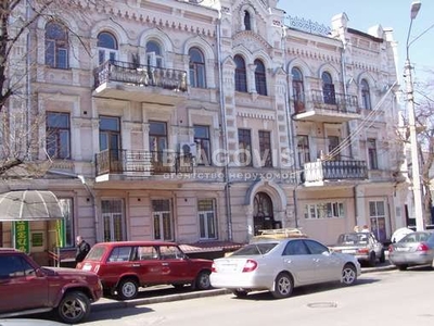 Двухкомнатная квартира ул. Хорива 23 в Киеве G-132373