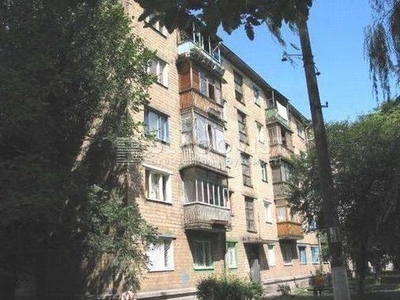 Трехкомнатная квартира ул. Электриков 28 в Киеве G-1523545