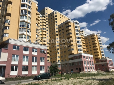 Трехкомнатная квартира ул. Харченко Евгения (Ленина) 47б в Киеве G-459401