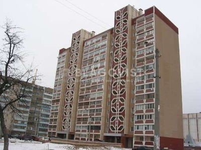 Трехкомнатная квартира ул. Голего Николая (Лебедева-Кумача) 12 в Киеве G-821725