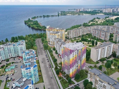 Двокімнатна видова квартира на Дніпро. Розтермінування на 33 місяці.
