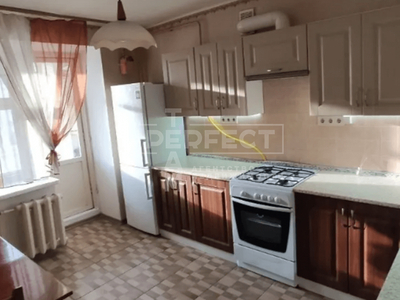 Продажа 2-комнатной квартиры 61 м², Драгоманова ул., 17