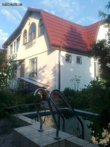 дом Лозовок-315 м2