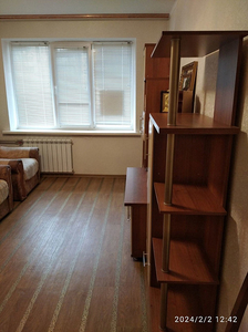 Продам 2-к квартиру с ремонтом в высотке на Калиновой (средина)