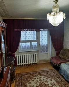 Двокімнатна квартира, вулиця Ревуцького 34