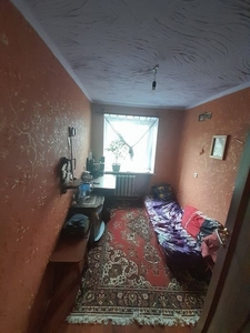 (! ) 3 кімнатна квартира під ремонт, р-н Пивзавод