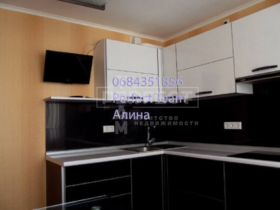 Продажа 3-комнатной квартиры 79 м², Урловская ул., 23Б