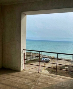 Продам 3-этажнный шикарный дом, возле моря в Крыжановке. Вид на море .