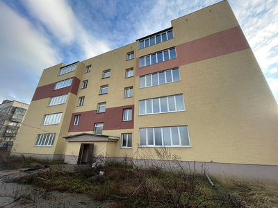 Пропоную купити квартиру в місті Синельникове, вулиця Центральна 185Б.