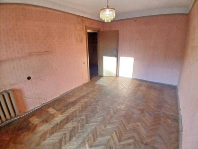 Продам 3 кімнатну квартиру поруч метро Сирець Щусєва вул. 36