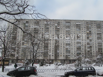 Трехкомнатная квартира ул. Бучмы Амвросия 8 в Киеве R-55548 | Благовест