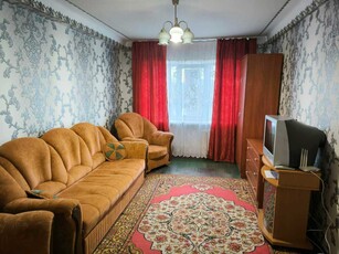 Посуточная аренда 2-к квартиры Покровск
