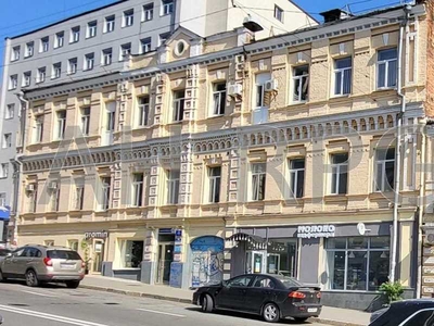 продаж офісна будівля Київ, Шевченківський, 1000 $/кв.м.
