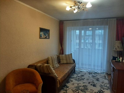 В продаже двухкомнатная квартира в центре Черноморска
