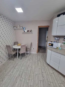 Продажа 3-комнатной квартиры 69.8 м², Людмилы Павличенко ул.