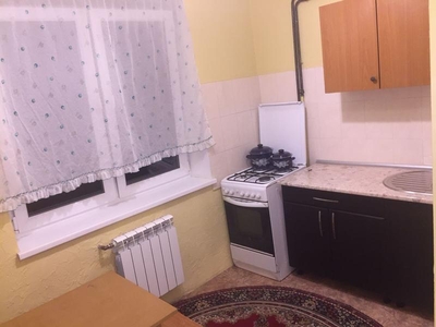 Продам комфортну квартиру біля ТРК Україна