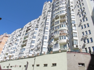 Четырехкомнатная квартира долгосрочно ул. Дмитриевская 56б в Киеве G-2003547 | Благовест