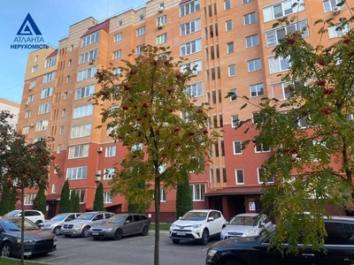 Продажа 3-комнатной квартиры 90 м², Федорова ул., 4В