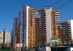 Трехкомнатная квартира ул. Борщаговская 145 в Киеве P-30199