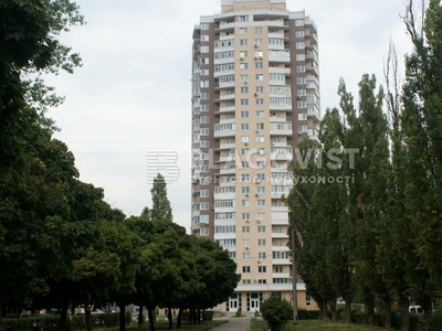 Трехкомнатная квартира ул. Ушинского 14б в Киеве M-38657 | Благовест