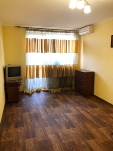 Продажа 2-комнатной квартиры 43 м², Генерала Карпенко ул.