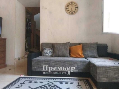 Продам свою двухуровневую квартиру дом на улице Разумовская