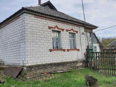 Продам дом-дачу с. Жадановка 8 км. от г. Змиев
