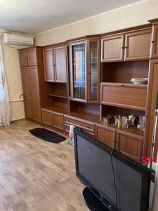 Долгосрочная аренда трёхкомнатной квартиры в Черносорске.