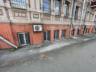 Продам квартиру в центре, Жуковского, Чернышевского