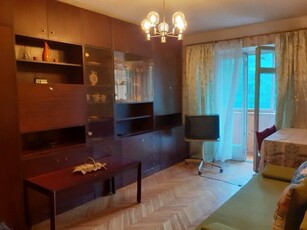 Посуточная аренда 3-комнатной квартиры на метро Левобережная в Киеве.
