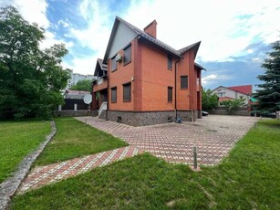 5-к будинок Київ, Шевченківський, 3200 $/міс.