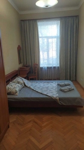 Сдам долгосрочно свою 2-х комнатную квартиру в самом центре Одессы
