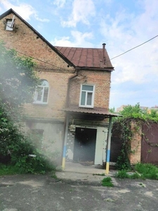 Продажа дома и земли по ул. Нежинская ул. 29 (ст. м. Шулявка)